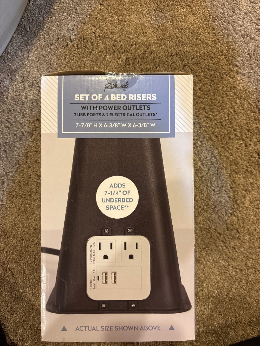 Bed risers with power outlets NWT